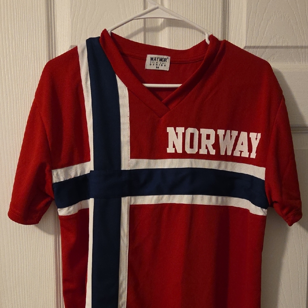 Red Norway Shirt